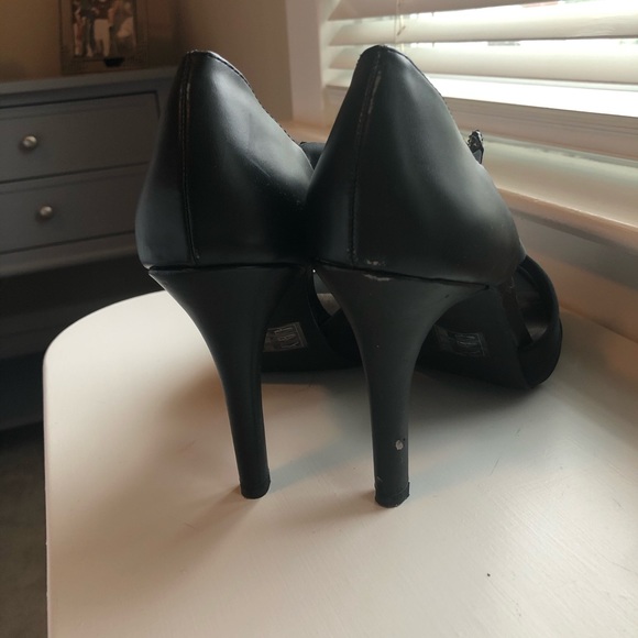 Moda open toe heels with front zipper - Picture 3 of 6